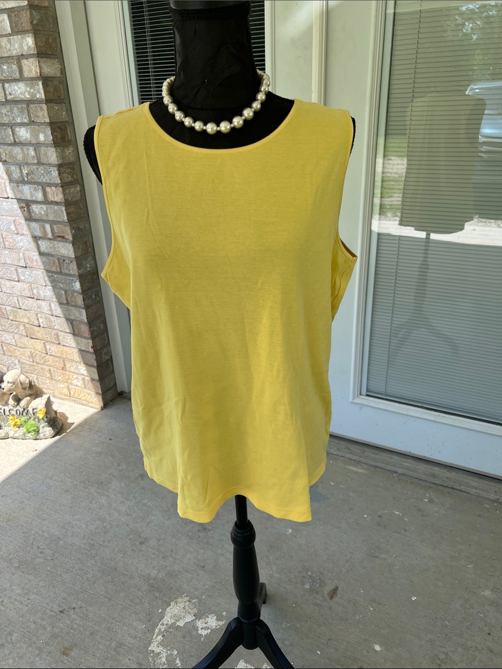 CJ Banks Sunny Yellow Sleeveless Tank